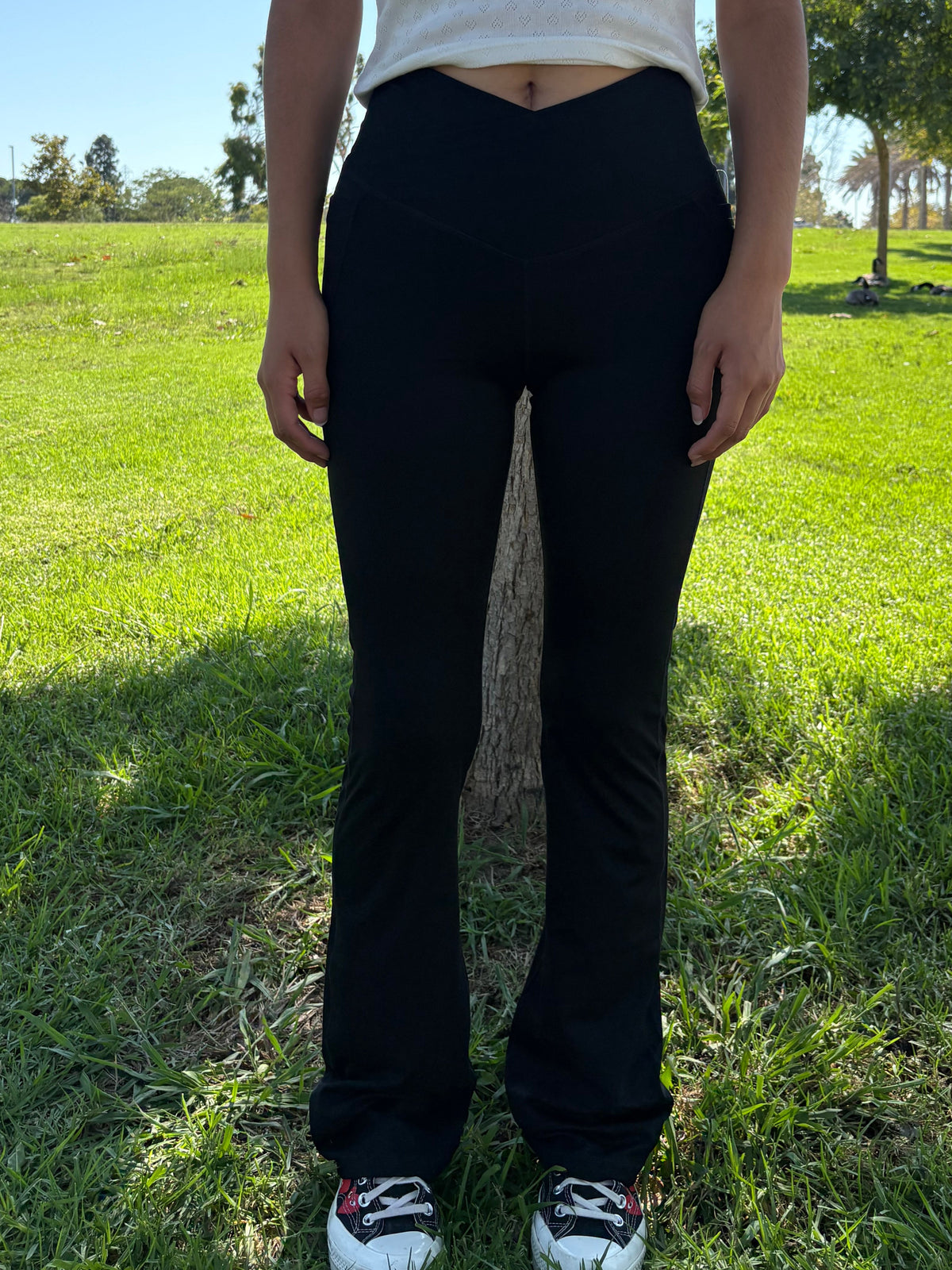 V-Waist Flare Leggings